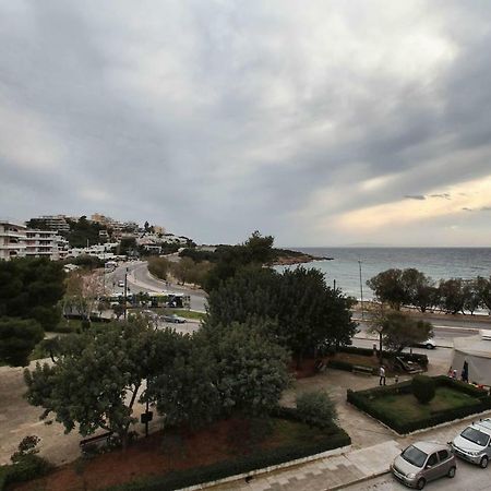 Seaside Renovated Top Floor Apartment Saronida Dış mekan fotoğraf